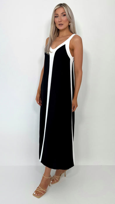 Leona Maxi Dress - Black and White&nbsp;